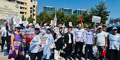 Aküzüm, işten çıkarılan işçiler ile bir araya geldi